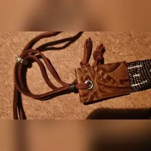 Hand Crafted | Accessories | Beautiful Beaded Leather Hat  display picture 3